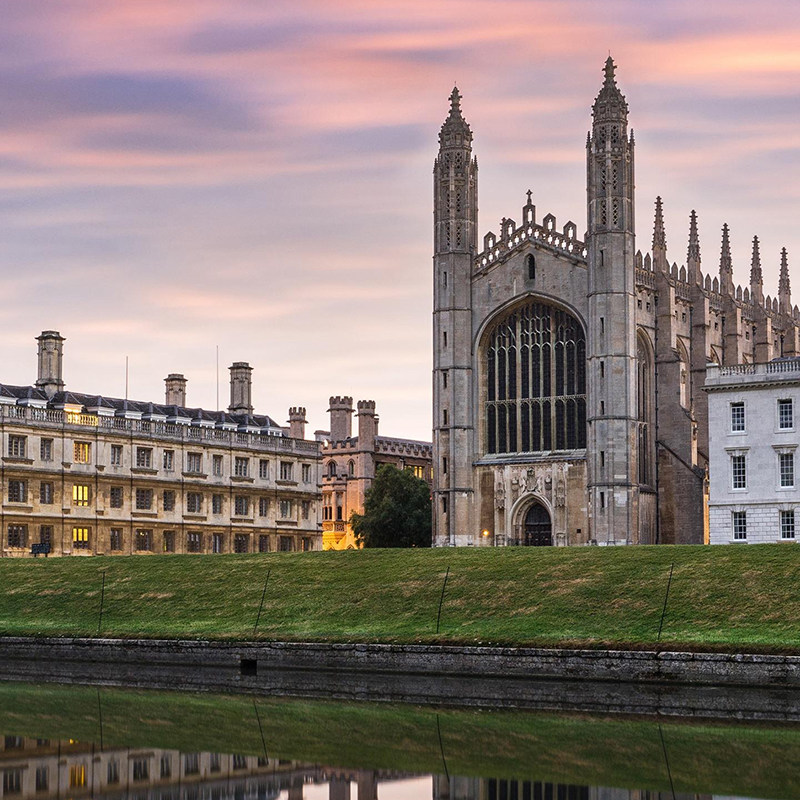 英国牛津/剑桥大学一日游