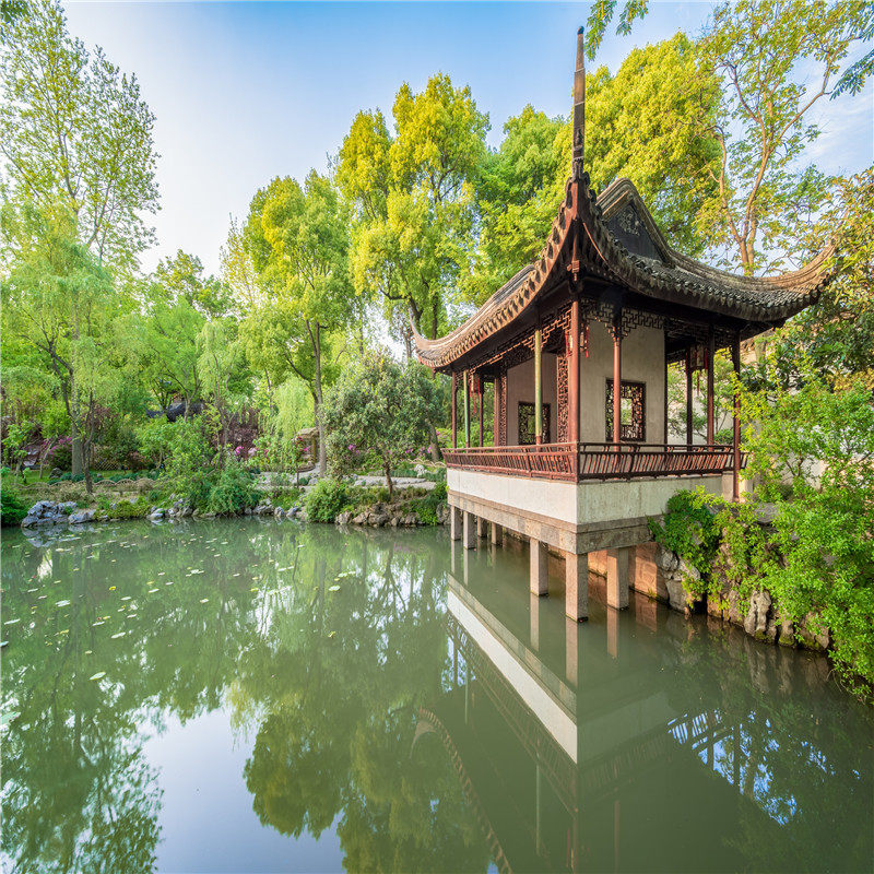 夜游乌镇+苏州+南京总统府+上海4日游不进购物店/拙政园/东方明珠