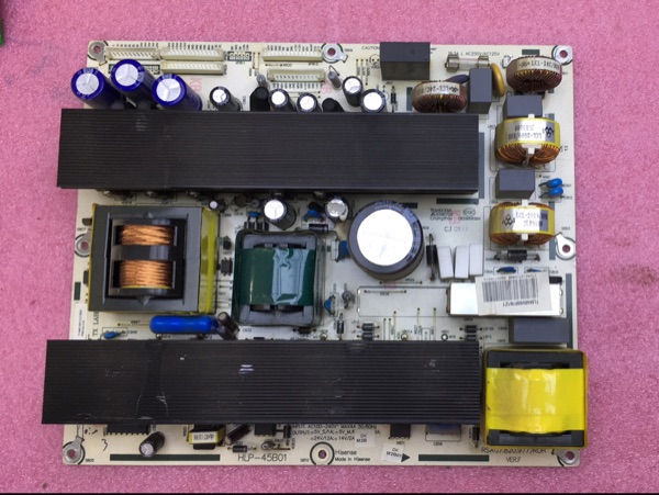 原装海信TLM47V67PK TLM46V69P液晶电视电源电路板RSAG7.820.977