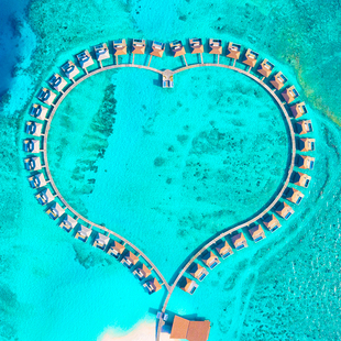 儿童吃住全免|丽笙马尔代夫酒店4晚海岛旅游胡鲁马累度假套餐