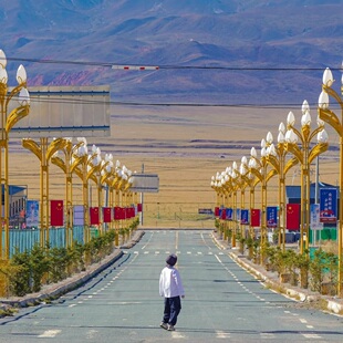 张掖出发祁连草原+峨堡公路岗什卡雪峰一日游