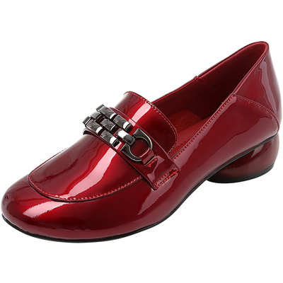 漆皮粗跟圆头春秋大码女鞋乐福鞋