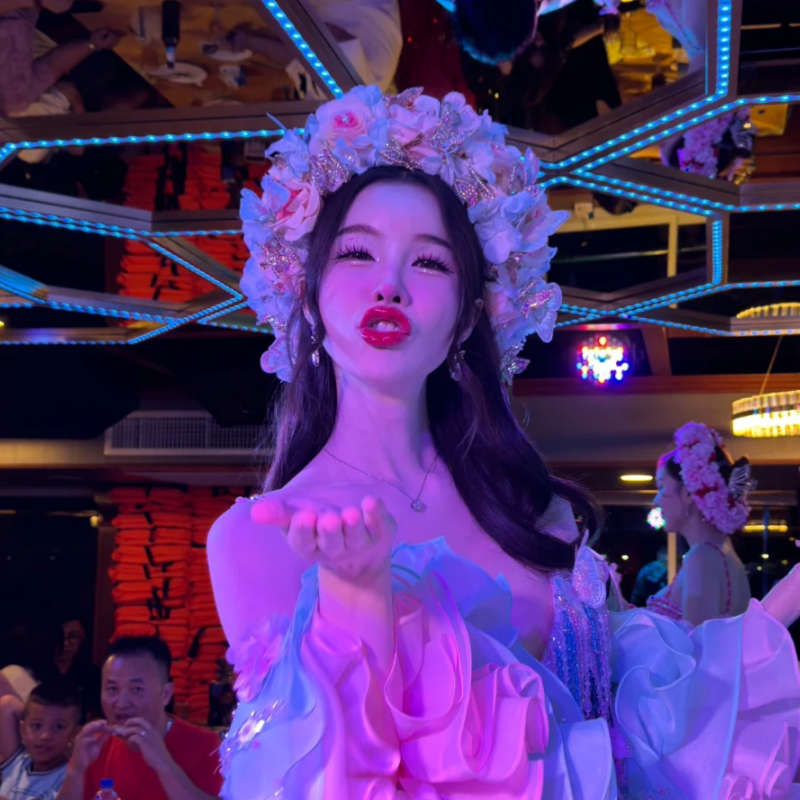 泰国游玩一日芭提雅全明星All Star豪华游轮自助餐人妖表演秀门票