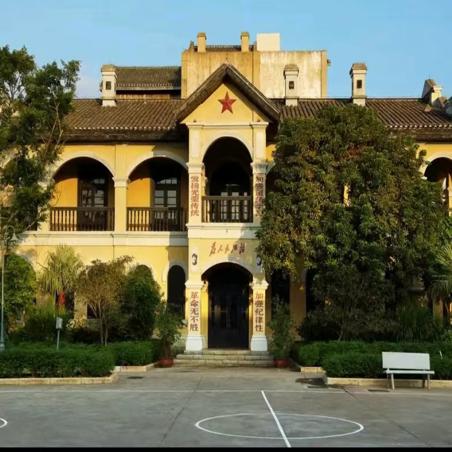 [ 观澜湖华谊冯小刚电影公社(百年记忆公社)-江城谣·芳华景区+东方红景区+南洋潮景区]电影公社