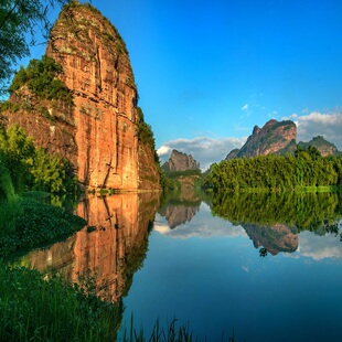 韶关旅游团丹霞山南华寺狮子岩风采楼百年东街2天1晚当地跟团