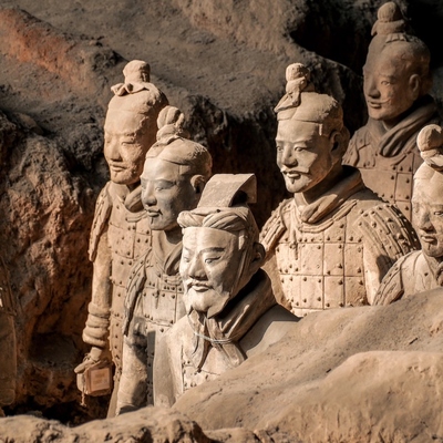 [秦始皇帝陵博物院（兵马俑）-门票+人工讲解+景区观光车]兵马俑门票+人工讲解+景区内上行观光车vip快速通道