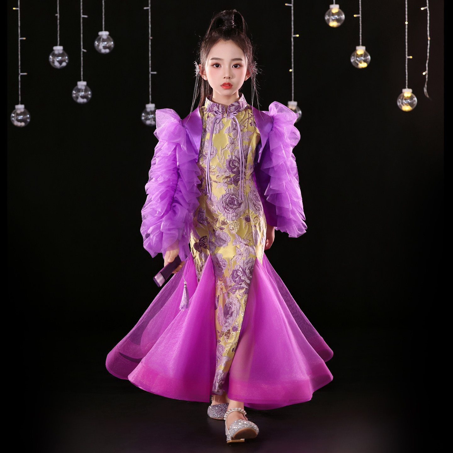 女童中式礼服国潮风走秀钢琴演出