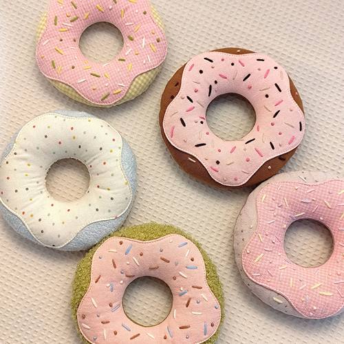 甜甜圈杯垫 窈窕虫手作 沈小丹手工杯垫定制