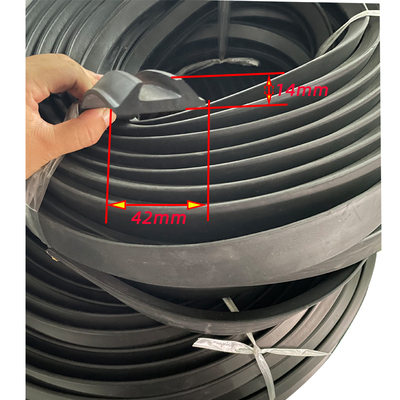 展翼飞翼车集装箱货门自粘防漏风止水发泡U型填缝密封胶条隔音条