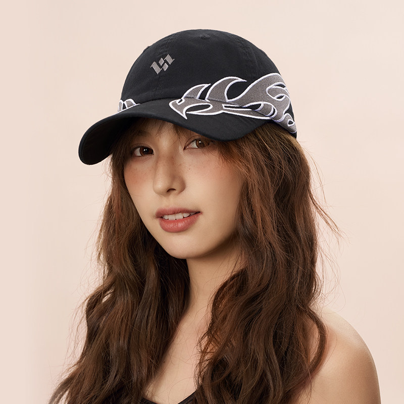 嘻哈街头高阶火焰刺绣棒球帽女韩版百搭鸭舌帽子ins潮牌遮阳帽子