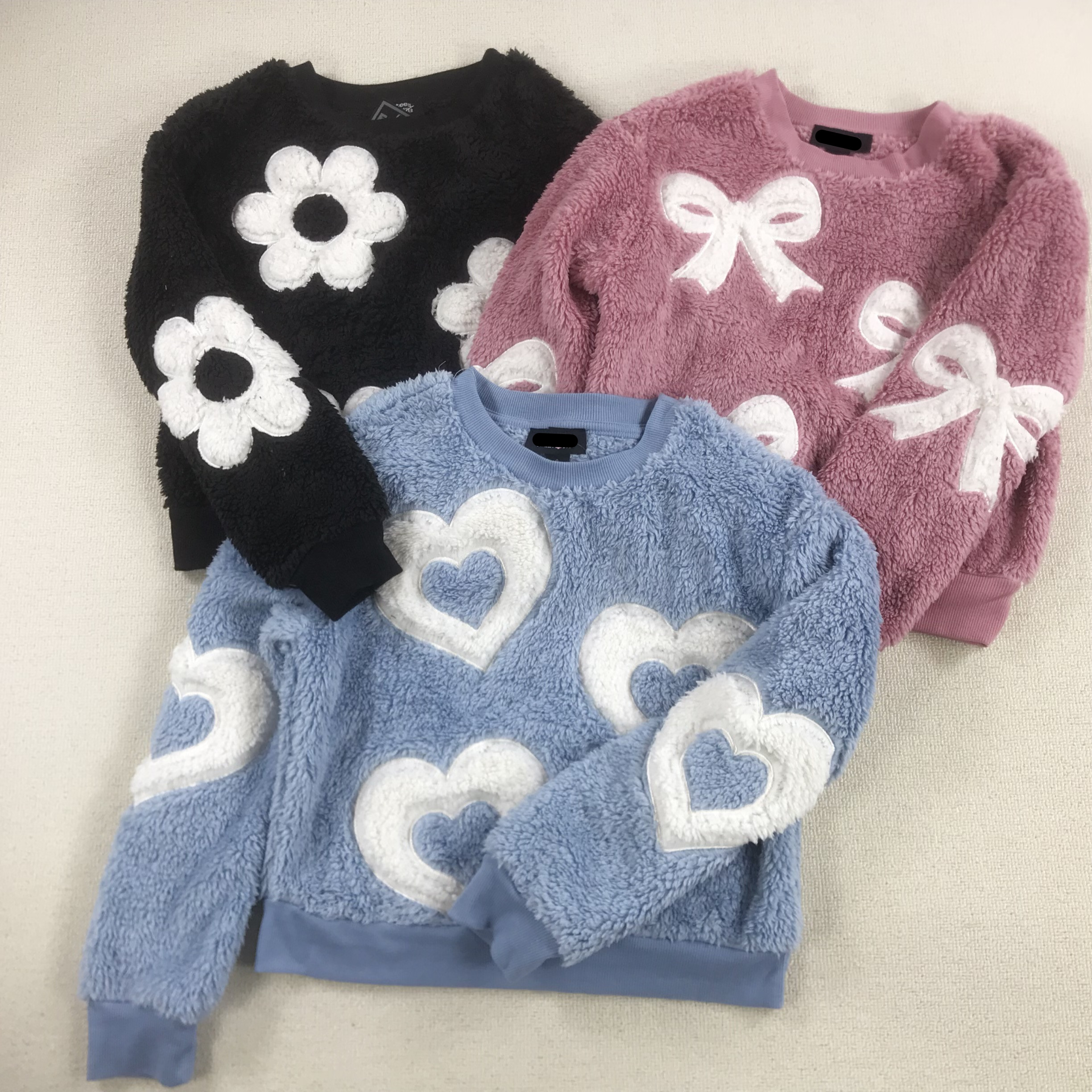 外贸童装女孩套头珊瑚绒绒衫上衣