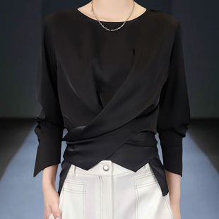2023春秋设计感气质长袖T恤女圆领内搭洋气不规则收腰外穿衬衫