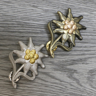 雪绒花胸针奖章帽徽猎兵师狙击手橡树叶徽章勋章