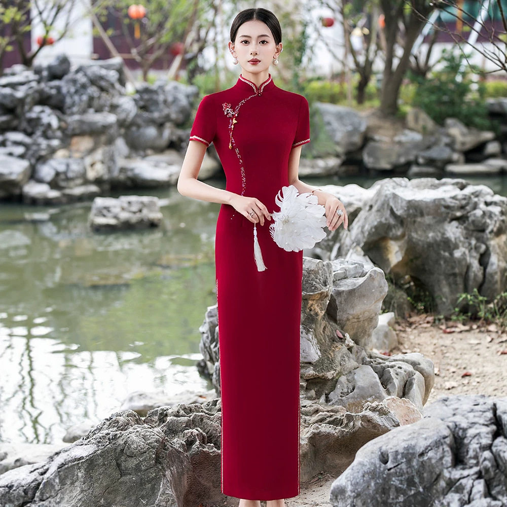 Y红色刺绣花短袖旗袍时尚新娘装中国风妈妈装敬酒2026新款中长款