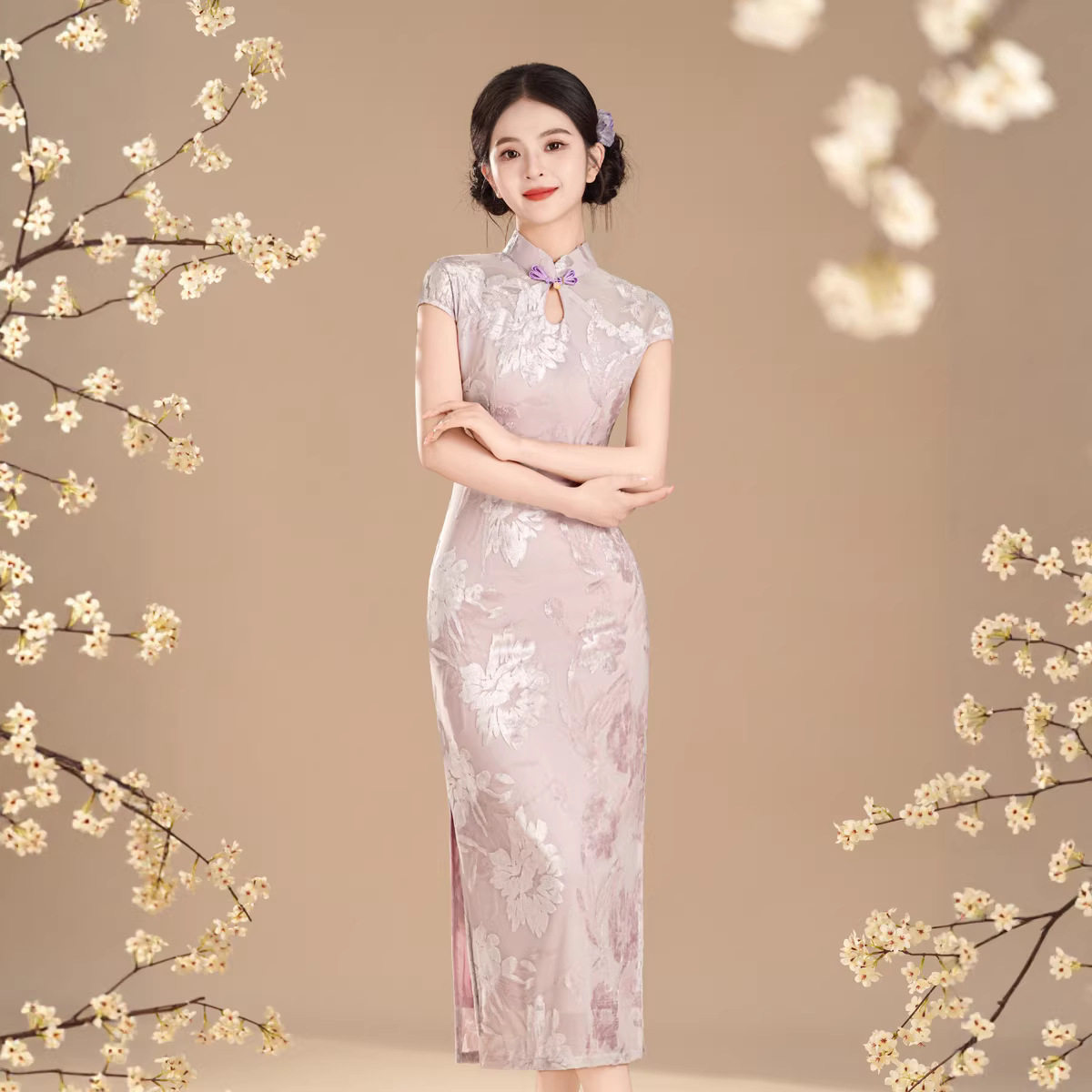 M淡紫色新中式国风改良旗袍春夏季新款复古风敬酒服年轻款连衣裙