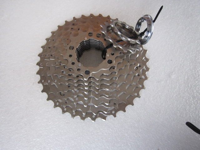 Pignon de vélo SHIMANO - Ref 2378008 Image 1