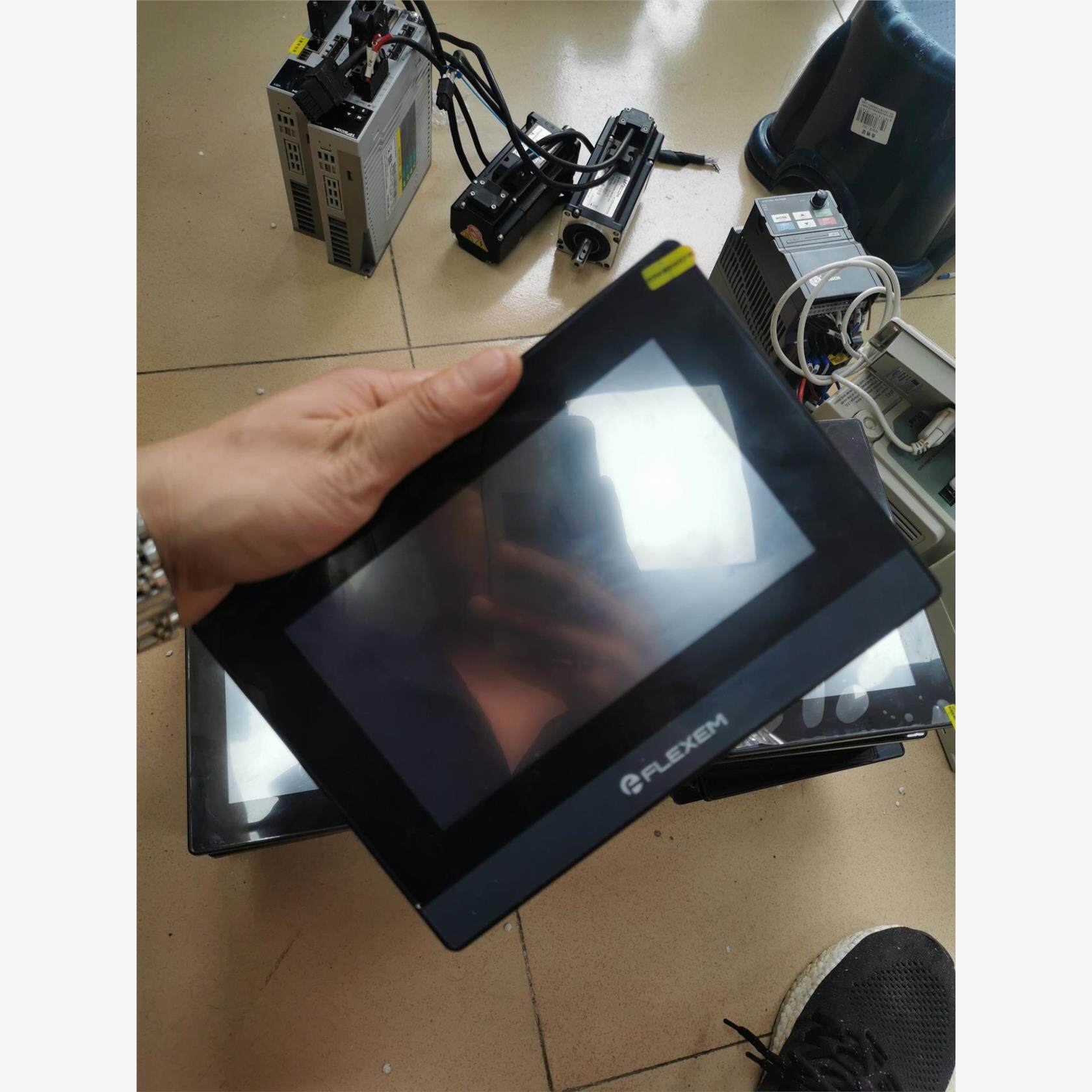 繁易触摸屏，型号FE6070C