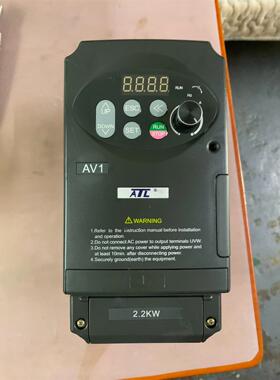 AV1-4T0022 380V2.2KW变频器 四方 爱德利