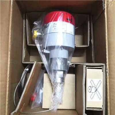 丹佛斯AKS4100U液位传感