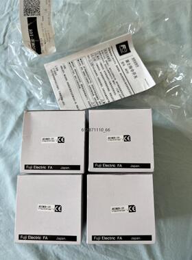 富士按钮开关 AR30M3R，全新