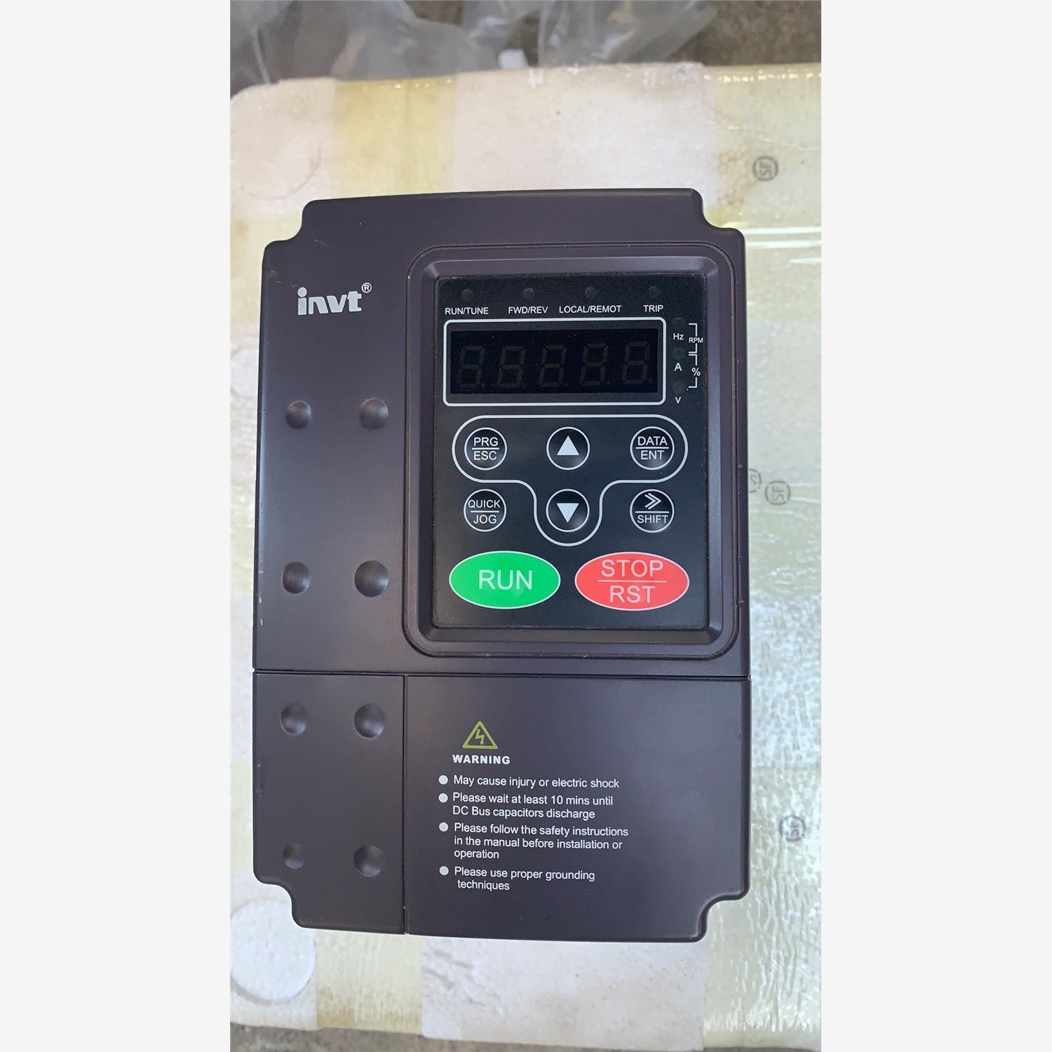 英威腾变频器CHF100-0R7G