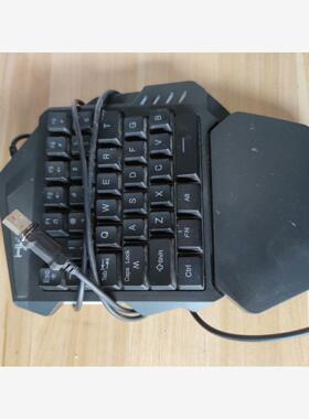 G94单手键盘 成色如图 功能正常 便宜出