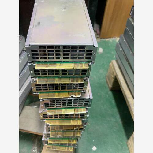 华为R4850g2，图1、2、3尾插有点磕碰，280一台，图
