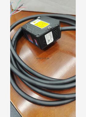 欧姆龙激光传感器zX1-LD100A61