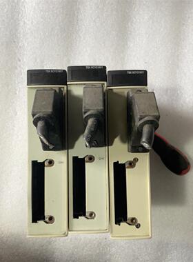 施耐德PLC模块、TSXSCY21601、实物图。