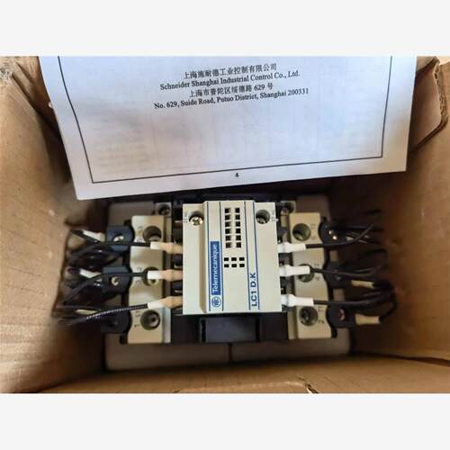最新到货LC1DPK12M7C施耐