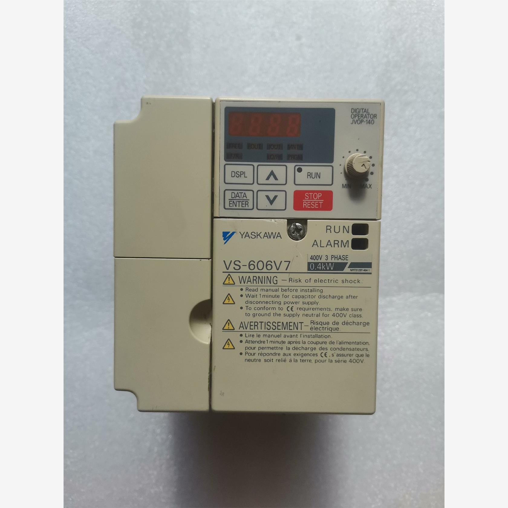 CIMR-V7AT40P4安川变频