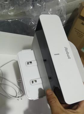 irobot M6擦地机拖地机 充电器，原装正品，成色实物图