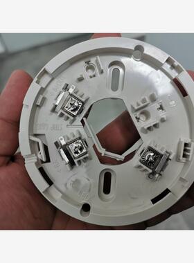 工程剩余诺帝菲尔951G烟感底座 全新带包装 保证正品 图片