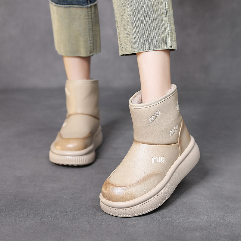 艺鞜真2025年秋冬东北复古中筒靴牛皮厚底加绒保暖羊羔绒雪地靴