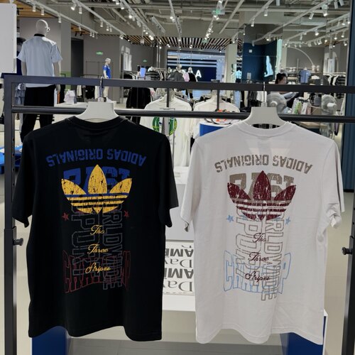 Adidas三叶草新款男女后背复古做旧印花运动短袖T恤LE7353 LE7354