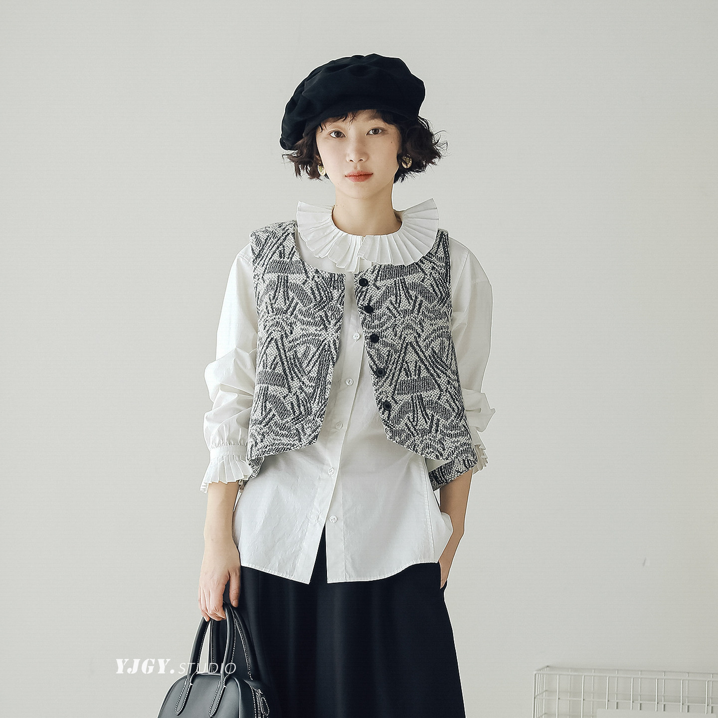 小众设计羊毛肌理提花马甲女秋冬日系叠穿百搭手绘民族风上衣马夹,女装/女士精品,马夹,淘宝优惠券,粉丝福利购,淘宝优惠卷