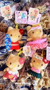 夏威夷黑皮kittyHelloKitty草裙冲浪kitty游泳圈比基尼凯蒂猫包挂