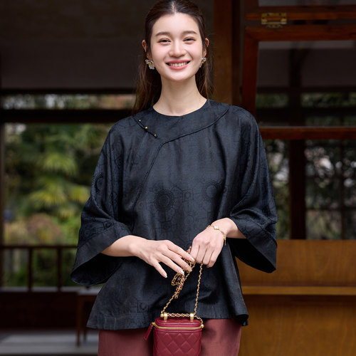 菲伊唐真丝榨蚕丝提花斜襟女上衣