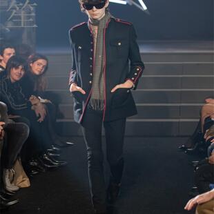 宫廷风男士夹克外套羊毛西装宽松版男装西服棉质休闲英伦马海毛料