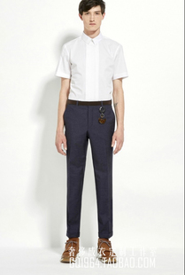 2026春夏男装修身短袖衬衫暗门襟设计夏装修身衬衫免烫衬衣定制款