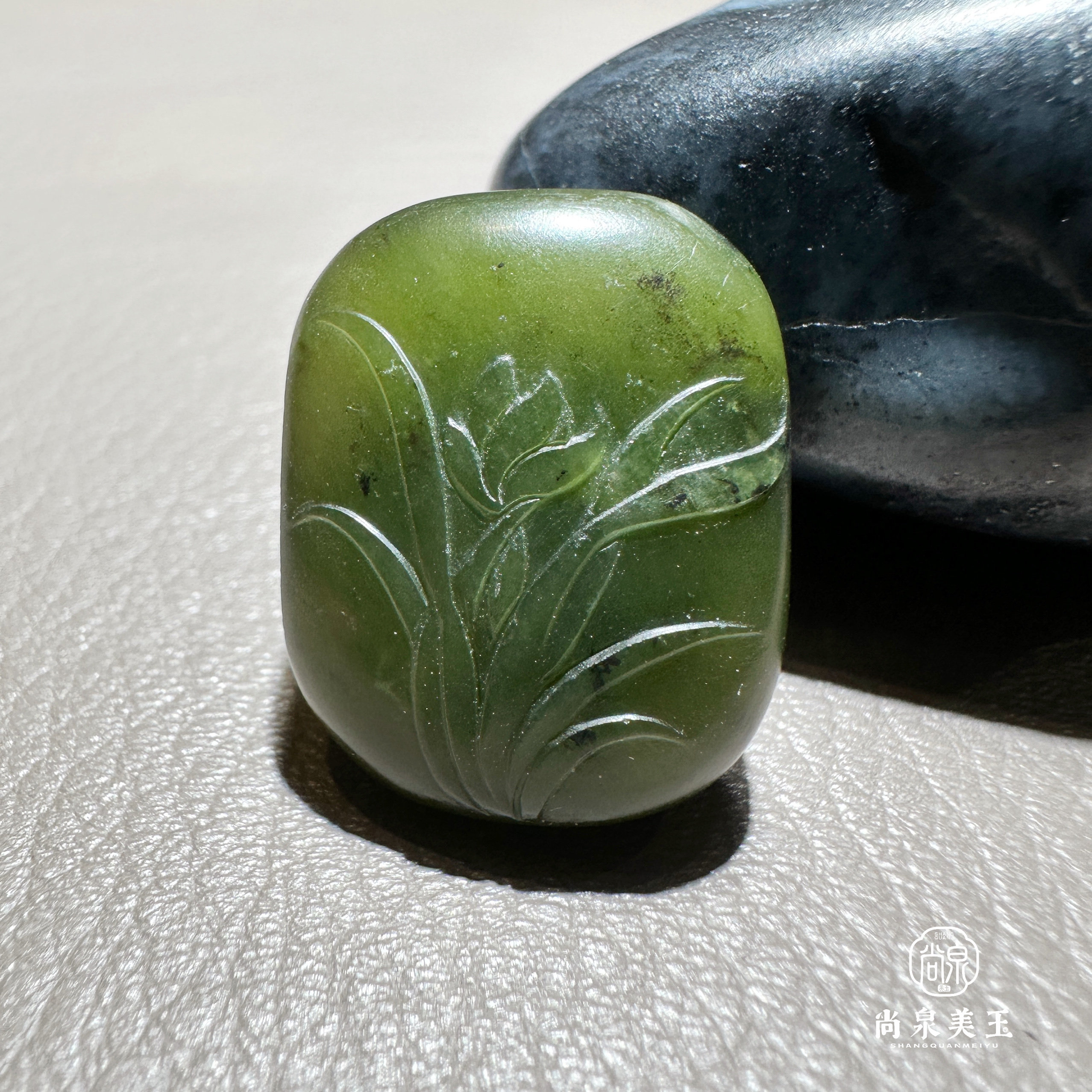 新疆和田玉籽料碧玉兰花牌挂件吊坠海派玉雕工艺原创设计手工雕刻