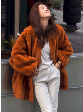 2025年冬季新款韩系轻奢风时尚女神范简约橙色中长款皮草外套女装