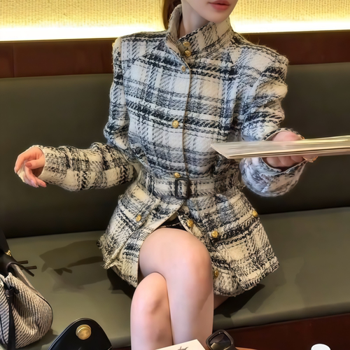 毛呢黑白格纹立领正肩短外套女款