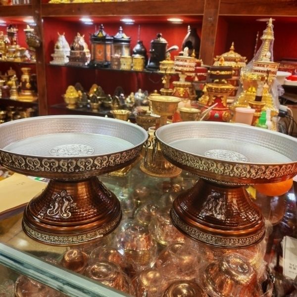 新款藏族藏式民族风手工合金果盘糖果盘双鱼雕花果盘客厅家居家用