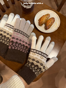 最近流行 秋冬天保暖手套可触屏玩手机民族风针织手套 费尔岛风格