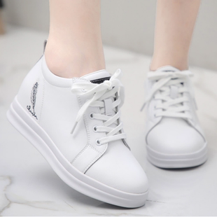 中年妇女半坡跟皮鞋内增高小白鞋女款厚底运动鞋软底休闲妈妈波鞋