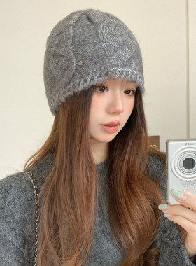 秋冬女麻花护耳显脸小针织毛线帽