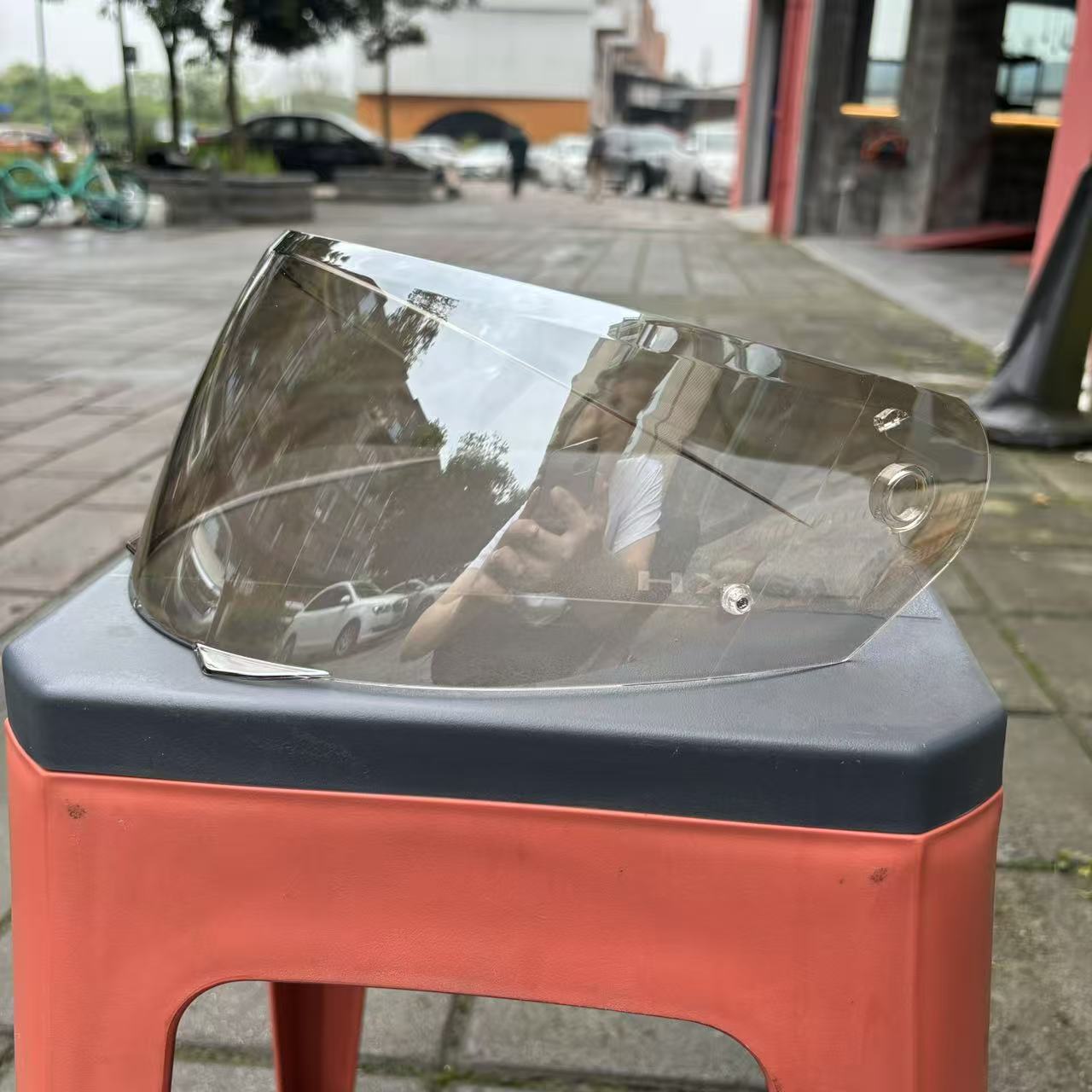 i91揭面盔防雾贴电镀镜片