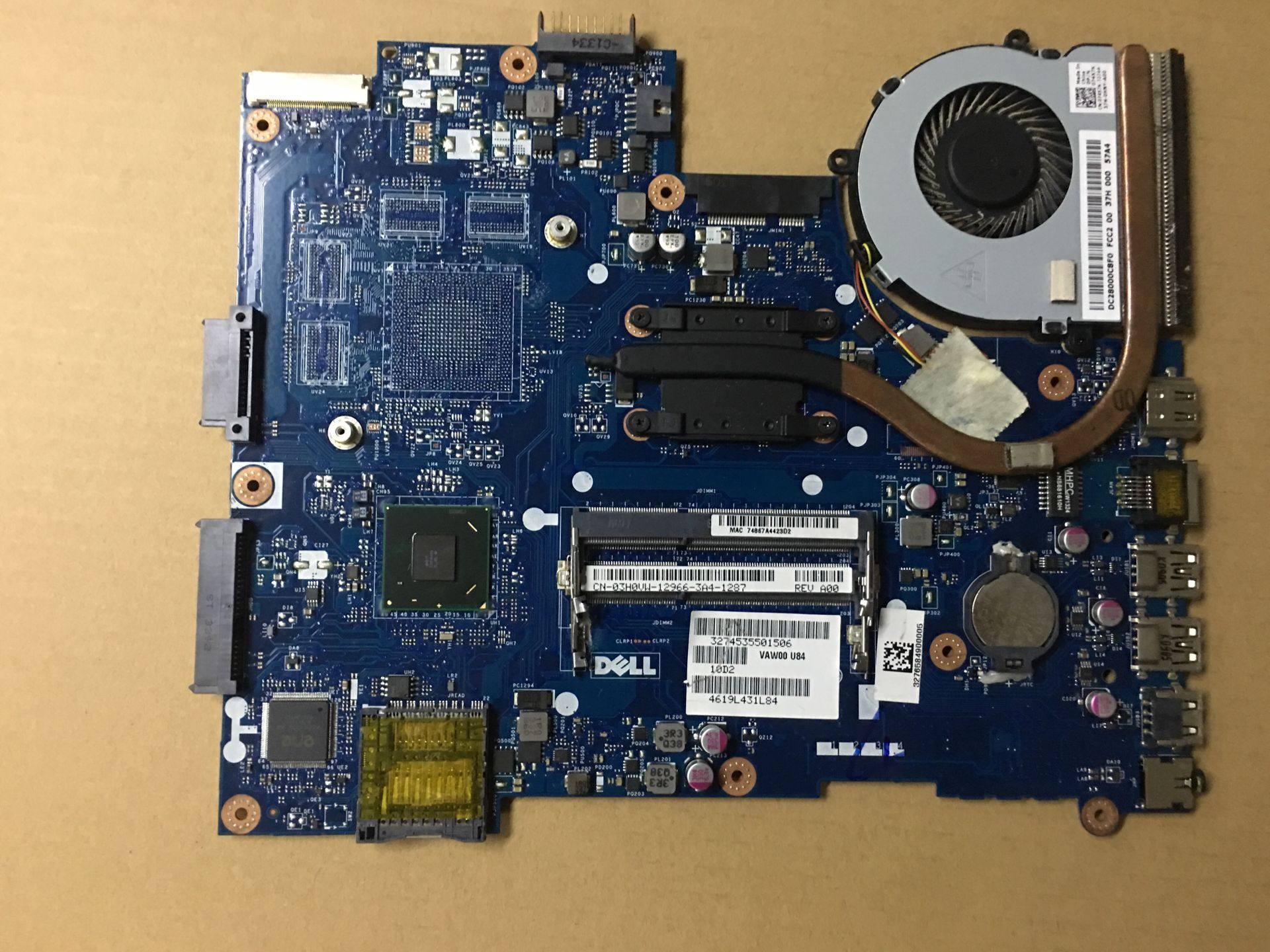 dell 3521 板载cpu,集成主板