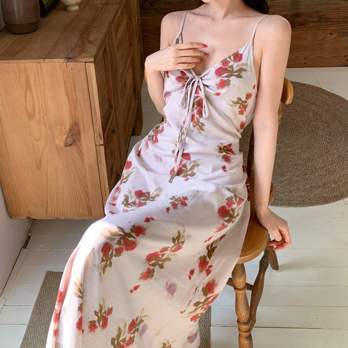 法式度假风吊带莱赛尔显瘦收腰睡裙女夏季系带棉绸度假长裙可外穿